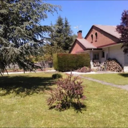 Kira En Merindades 別荘 *