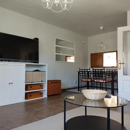 Kira En Merindades בית נופש Barcenillas del Ribero