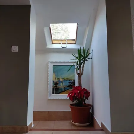 Kira En Merindades *