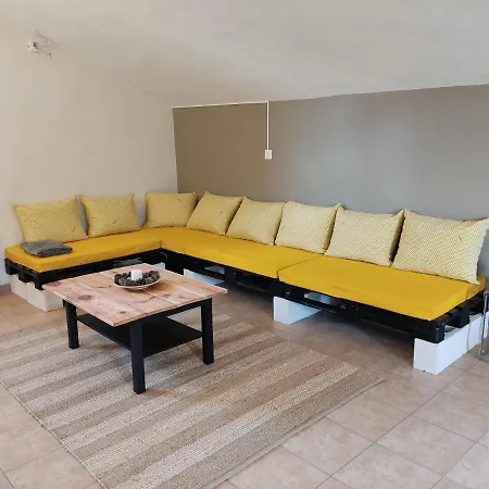 Kira En Merindades *