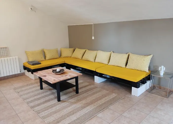 Kira En Merindades *